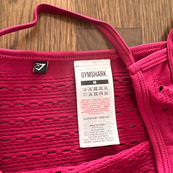 Brand new Gymshark Energy+ Seamless Loose Vest - Beet - Picture 7 of 12